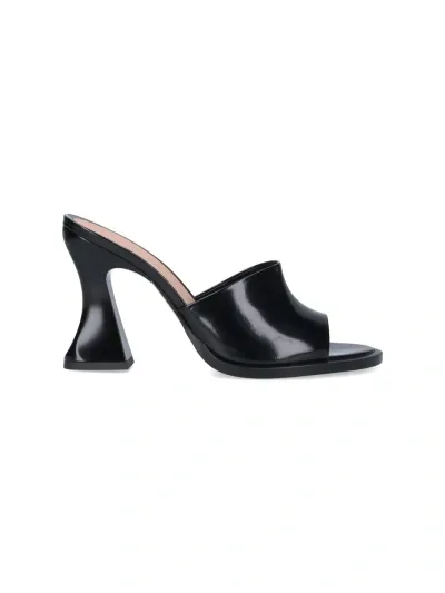 Bottega Veneta Women's Cha-cha Mules In Black