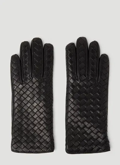 Bottega Veneta Intrecciato Leather Gloves In Black