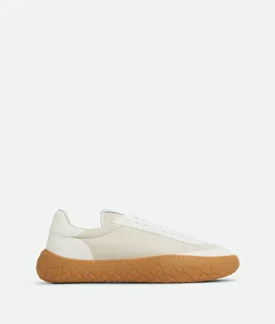 Bottega Veneta Sneaker In White/rubber Band