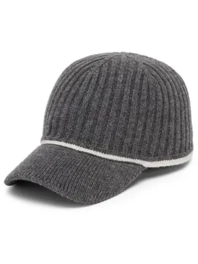 Brunello Cucinelli Knitted Cap In Grey