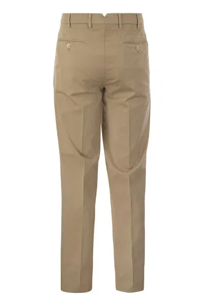 Brunello Cucinelli Italian Fit Cotton Gabardine Trousers In Beige