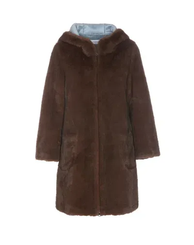 Bully Fake Fur Jacket In Brown