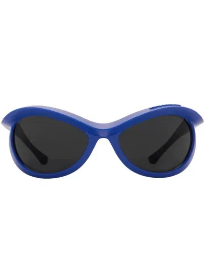 Burberry Blinker Sunglasses In Blue