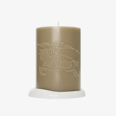 Burberry Candle - Hunter Taupe