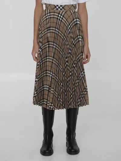 Burberry Check Pleated Skirt In Multicolour