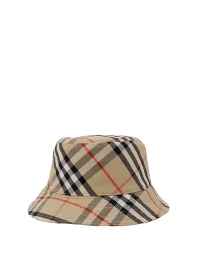 Burberry Cloche In Cream