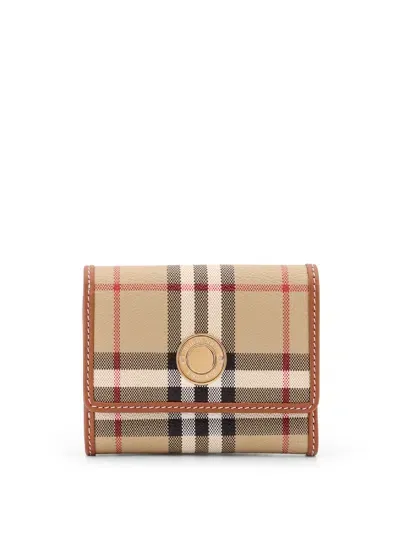 Burberry Lancaster Wallet In Beige