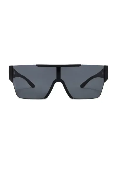 Burberry Rectangle Sunglasses In Black