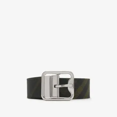 Burberry Reversible Check B Buckle Belt In Shadow/black