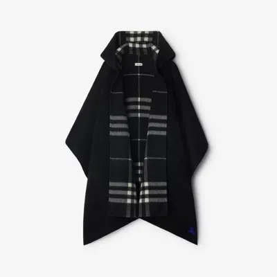 Burberry Reversible Check Cashmere Cape In Black/calico