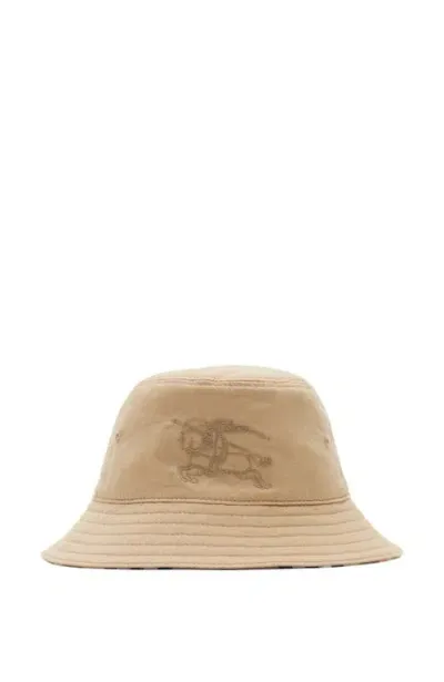 Burberry Reversible Cotton Bucket Hat In Sand