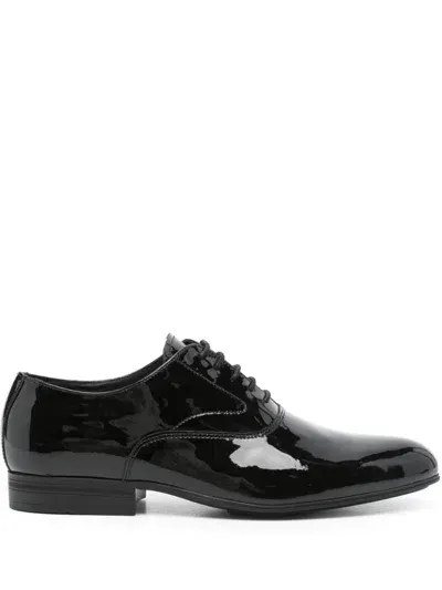 Calvin Klein Patent-leather Oxford Shoes In 黑色