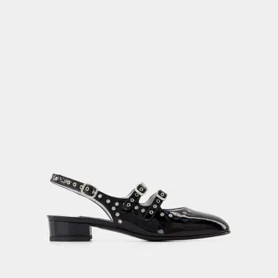 Carel Paris Queen Sandals In Black