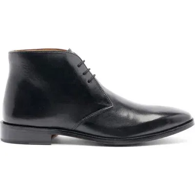 Carlos Santana Corazon Chukka Boot In Black