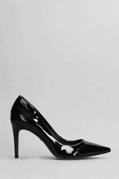 Carrano Pumps In Black