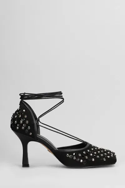 Carrano Pumps In Black