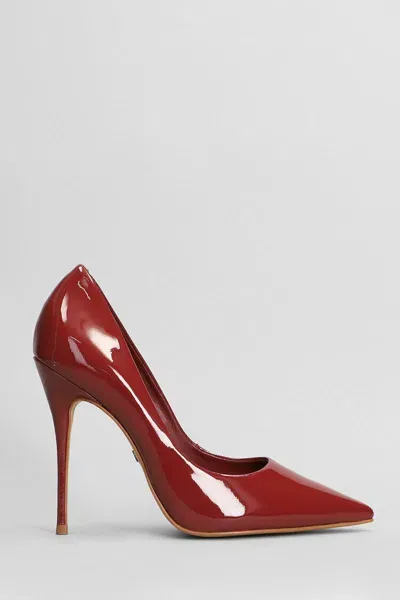 Carrano Pumps In Red