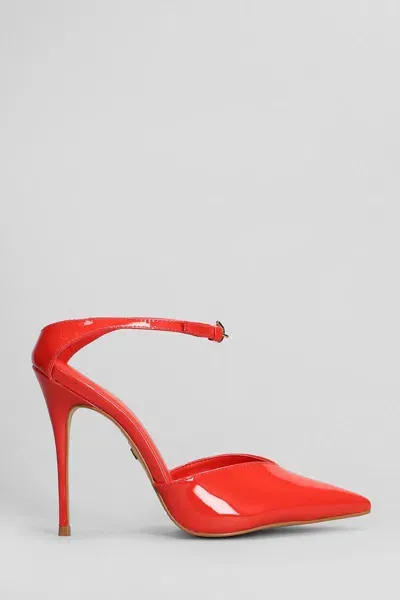 Carrano Pumps In Red