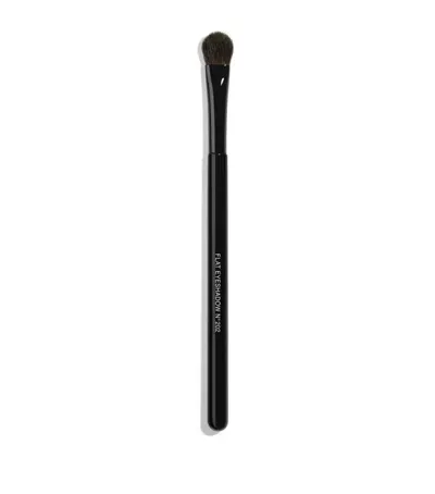 Chanel Pinceau Ombreur Plat Flat Eyeshadow Brush N°202 In White