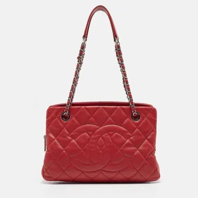 Pre-owned Chanel Red Quilted Caviar Leather Shopper Tote