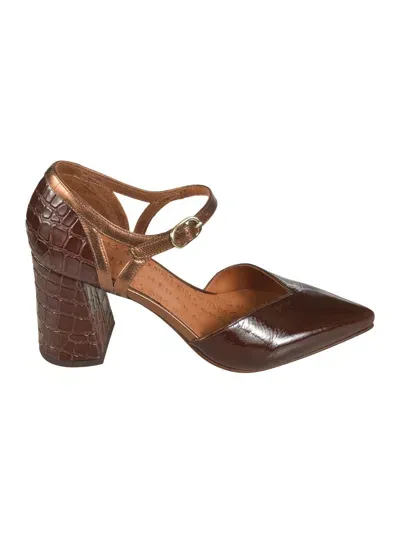 Chie Mihara Lule Pumps In Brown