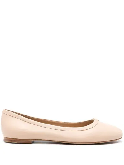 Chloé Marcie Leather Ballerina Shoes In Neutrals