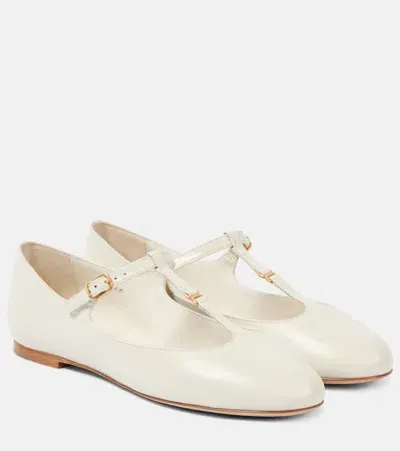 Chloé Marcie Leather Flats In White