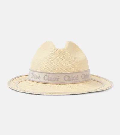 Chloé Woody Logo Straw Fedora In Beige