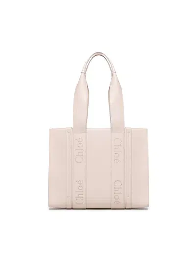 Chloé Woody Medium Tote Bag In Beige