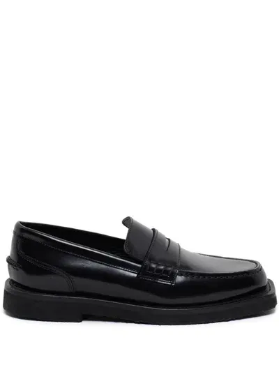 Closed Leather Loafers In Black