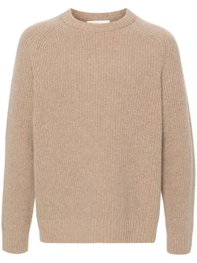 Closed Ribbed Sweater In Neutrals