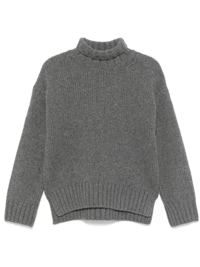 Closed Wool Sweater In Grey