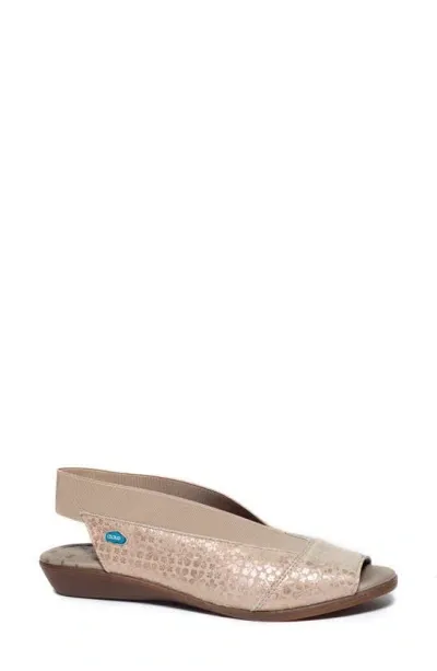 Cloud Caliber Slingback Peep Toe Sandal In Florida Pink