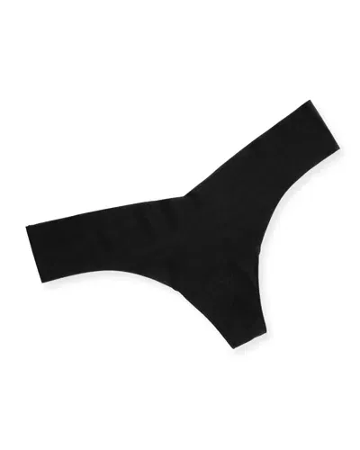 Commando Classic Solid Thong In Black