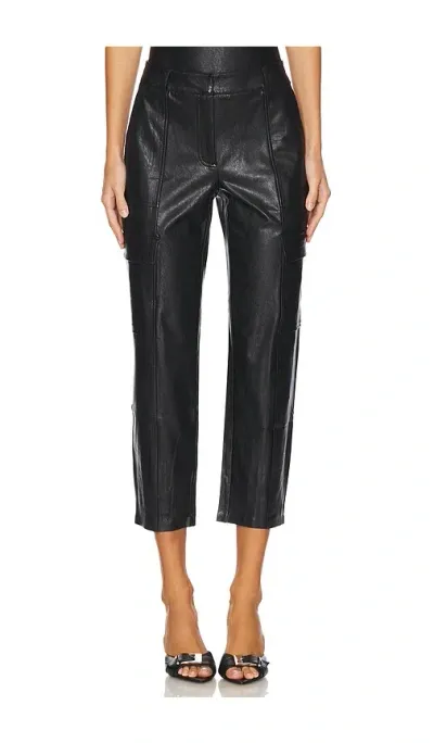 Commando Faux Leather 7/8 Utility Trouser In 블랙