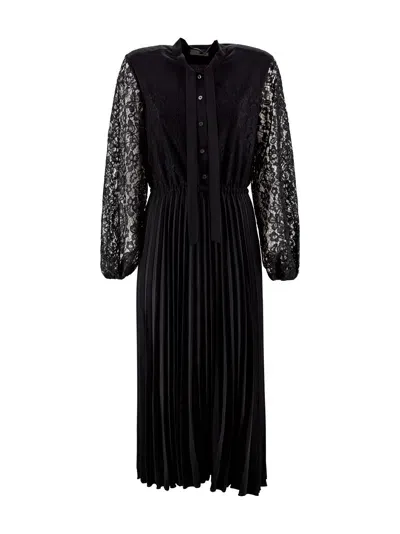 Cote Crepe Dress With Lace Sleeves In Black