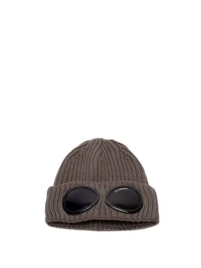 C.p. Company Extra Fine Wool Goggle Beanie In Walnut