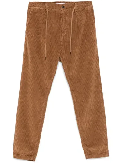 Cruna Mitte Trousers In Brown