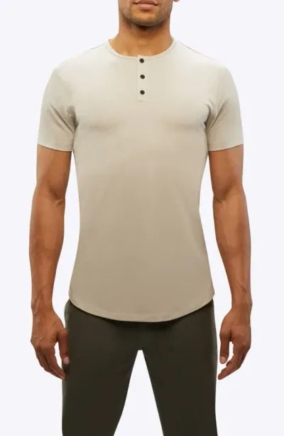 Cuts Ao Curved Hem Short Sleeve Henley In Sand Dune