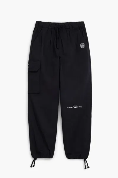 Desigual Trousers In Black