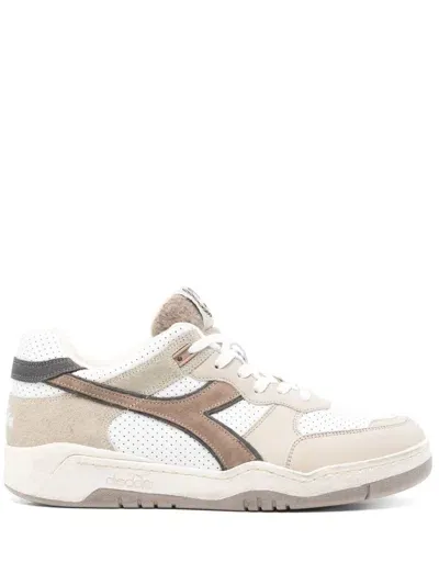 Diadora B. 560 Used Sneakers In White