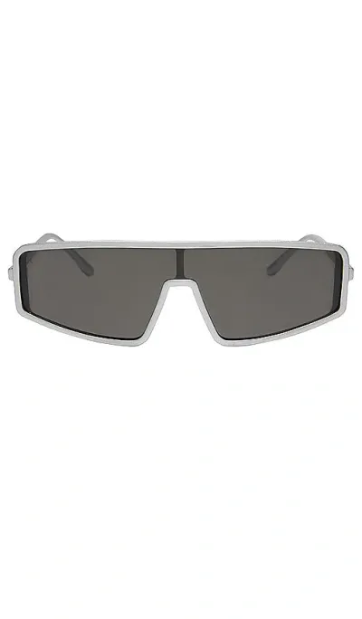 Dime Optics X Nathalie Paris Mira Sunglasses In Silver & Grey