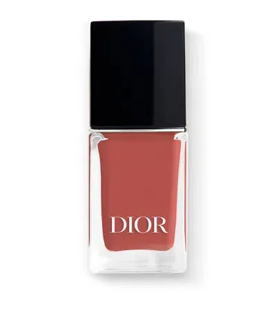 Dior Vernis Gel Nail Polish In White