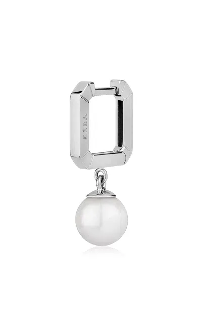 Eéra 18k White Gold Mini Pearl Earring In Silver