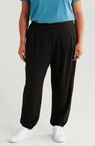 Eileen Fisher Pleated Ankle Lantern Joggers In Black