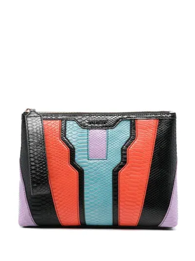 Essentiel Antwerp Gantasy Clutch In Black