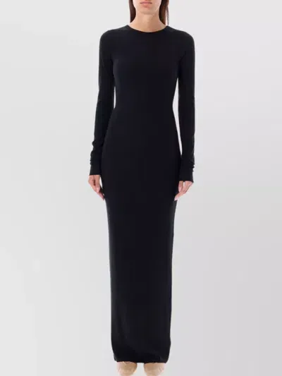 Éterne Ribbed Texture Maxi Dress With Crew Neck In Black