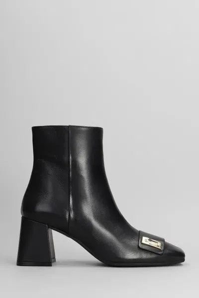 Evaluna High Heels Ankle Boots In Black