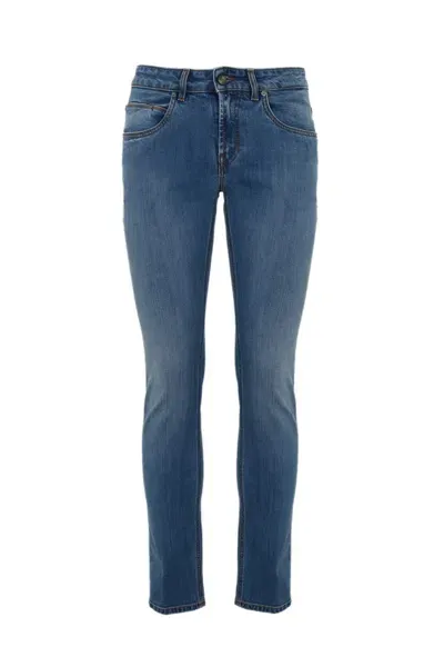 Fay 5 Pocket Jeans In Medium Denim In Dark Wash