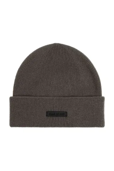 Fear Of God Logo Patch Ribbed Knit Beanie In Grey